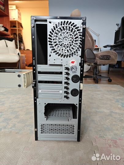 Продам корпус Full Tower Sharkoon Rebel 12