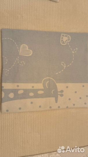 Набор в кроватку простыни пелёнки одеяло полотенце