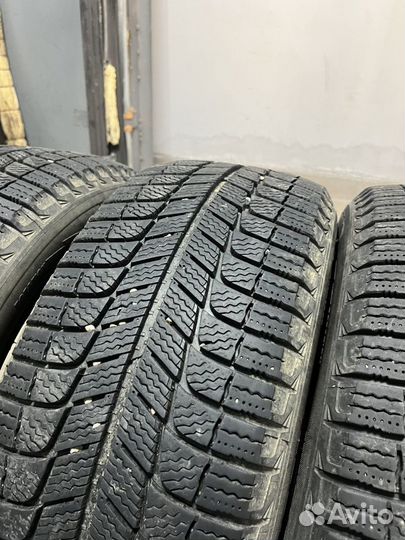 Michelin X-Ice 3 205/55 R16 94H