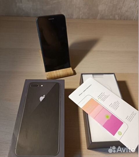 iPhone 8 Plus, 256 ГБ