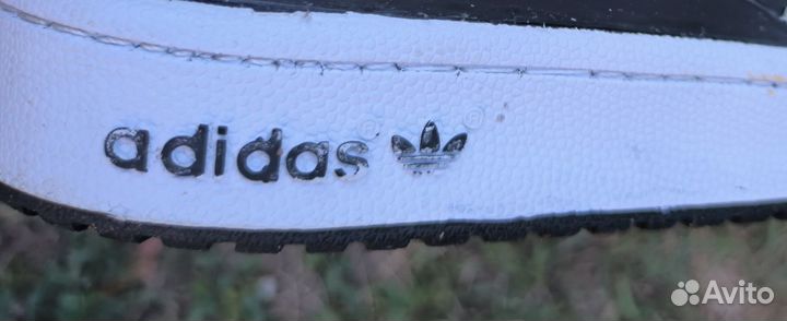 Кроссовки adidas новые