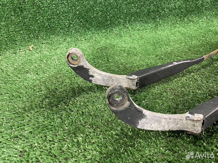 Поводок дворников Chery Amulet