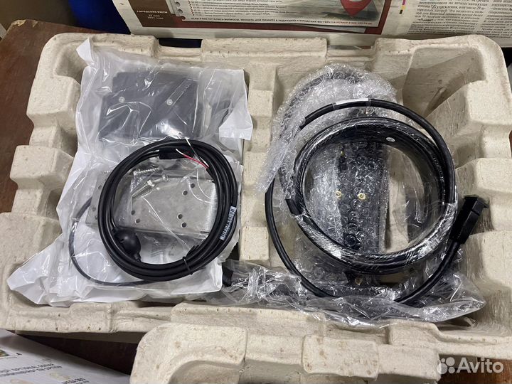 Эхолот Humminbird Helix 10 G4 mega SI+ GPS