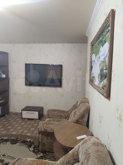 3-к. квартира, 57 м², 1/4 эт.