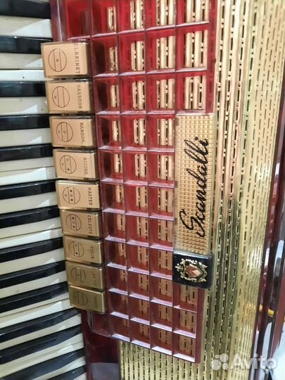 Аккордеон Scandalli Италия в кофре