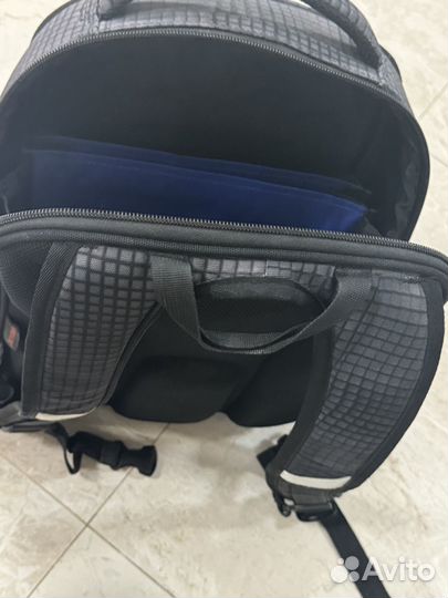 Портфель школьный для мальчика б/у