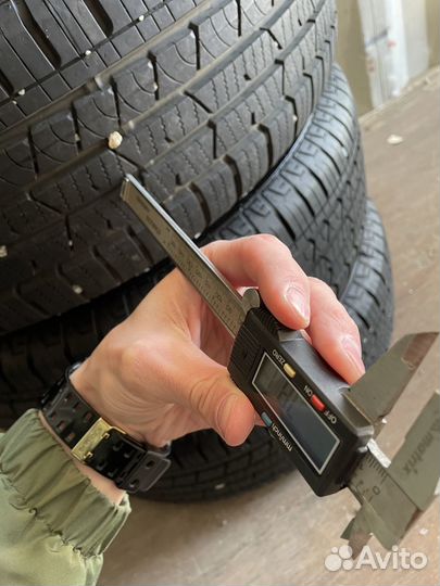 Continental ContiCrossContact LX 215/65 R16