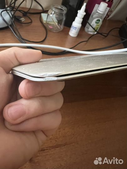 Apple MacBook Air (13-inch,2017)