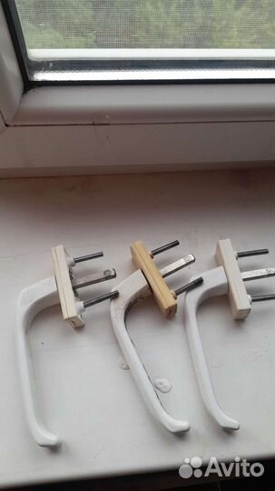 Ручки оконные