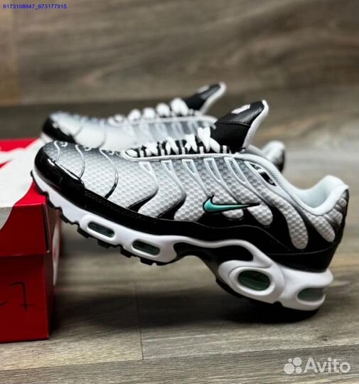 Кроссовки Nike Air Max Tn Plus