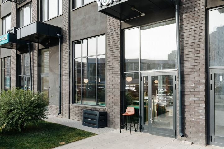 Аренда, торговое помещение площадью 97.6 кв.м