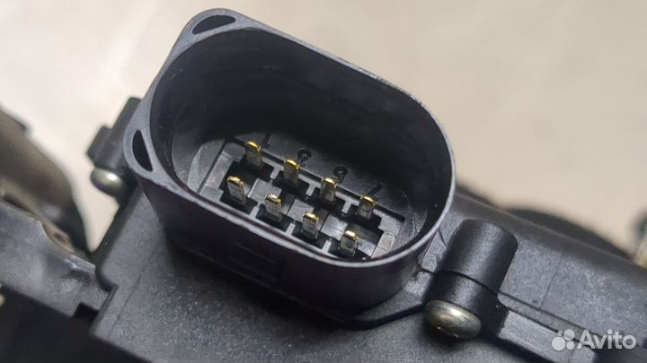 Замок двери Volkswagen Passat 5, 1999