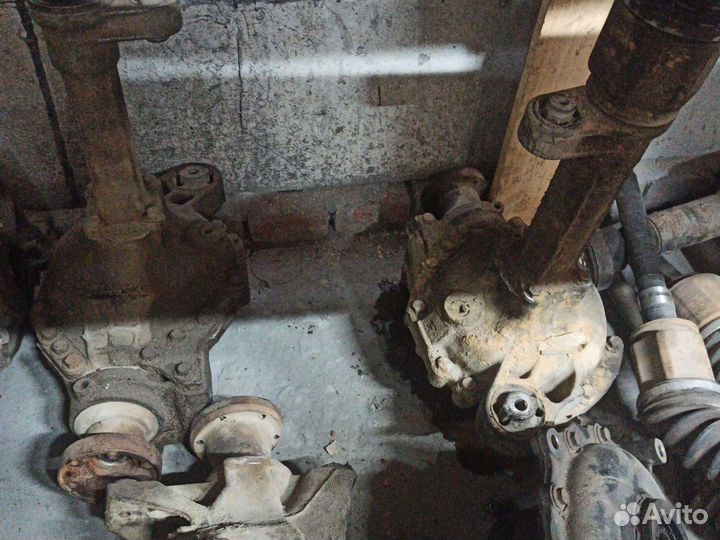 Редуктор моста передний Discovery 3