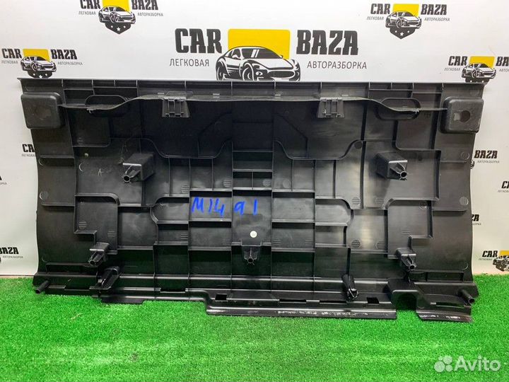 Пластик салона Mercedes-Benz C-class