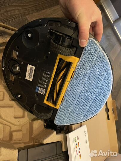 Моющий робот пылесос Liectroux C30B