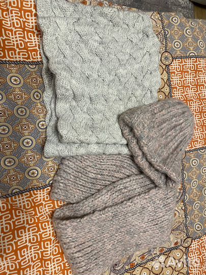 Женские шарфы и шапка