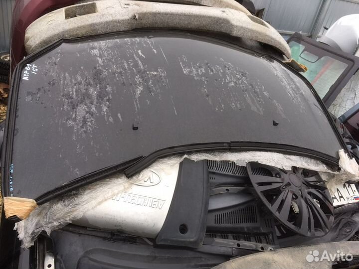 Капот Toyota IST