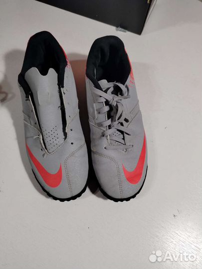 Футзалки nike
