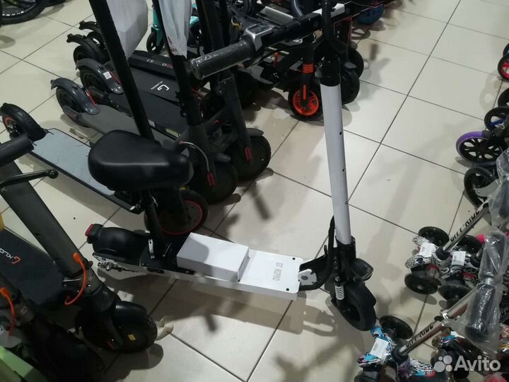 Электросамокат GT M2PRO