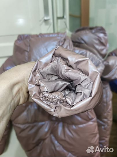 Куртка демисезонная на девочку р. 134