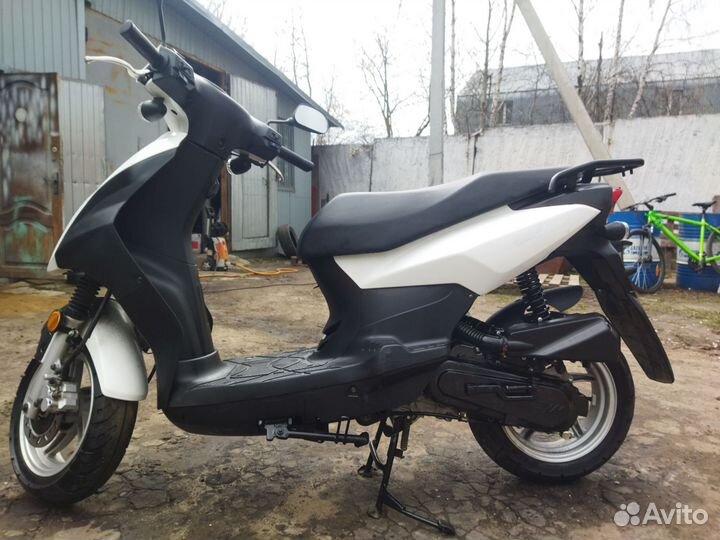 Скутер SYM Orbit 50