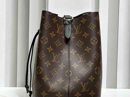 Сумка Louis Vuitton NeoNoe, Москва