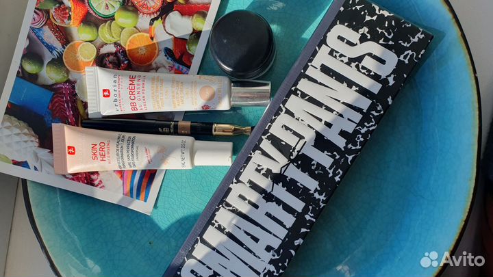 Набор косметики. Erborian Mac