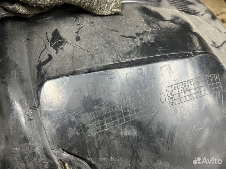 Подкрылок передний правый BMW X3 G01 X4 G02