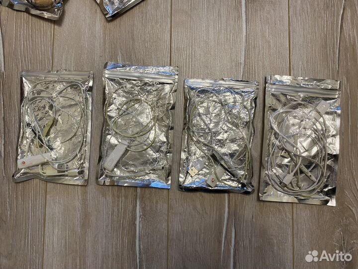 Микронаушники магнитные и капсульные