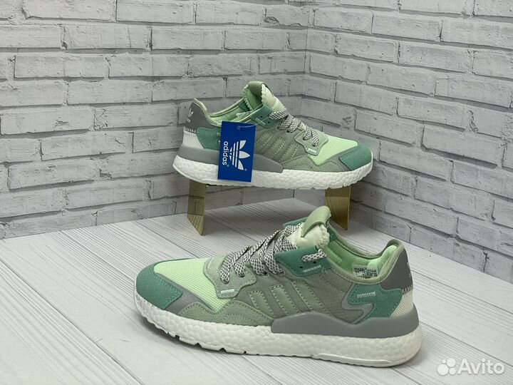 Кроссовки adidas nite jogger