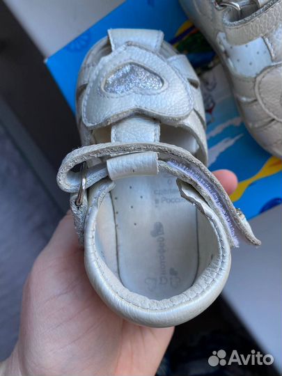 Сандалии для девочки 22 размер