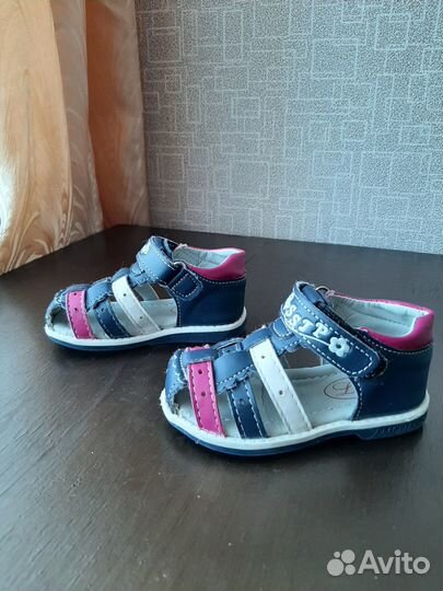 Сандалии для девочки размер 21