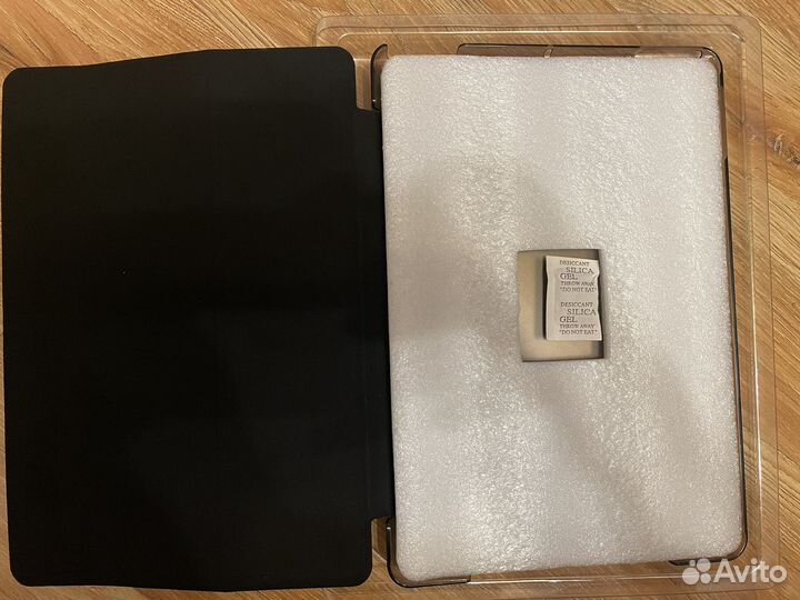 Чехол на iPad 2019-2020 черный