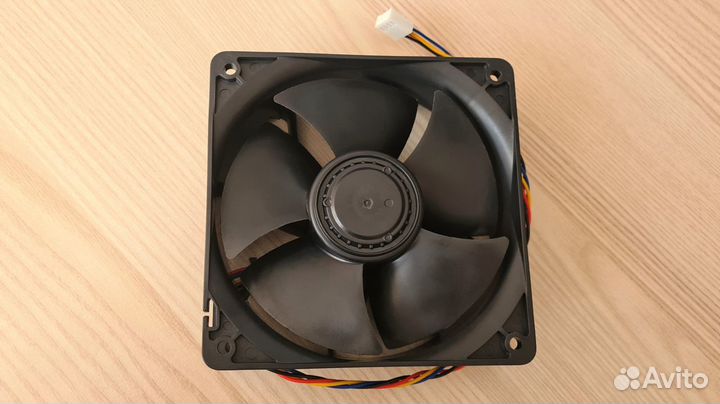 Новый Мощный Вентилятор 120мм 1.85A 4pin 6500об/м