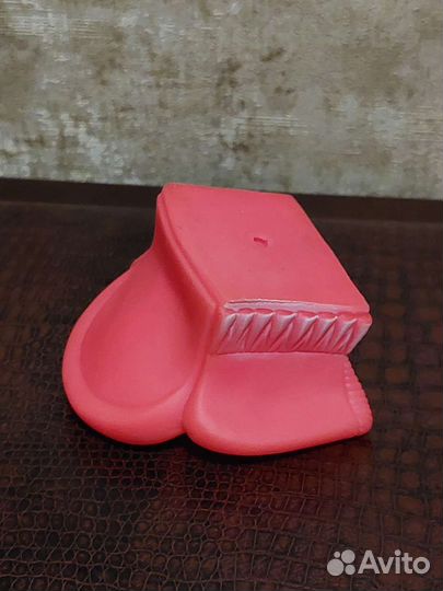 Кресло для куклы или игрушки из 90х Игрушка