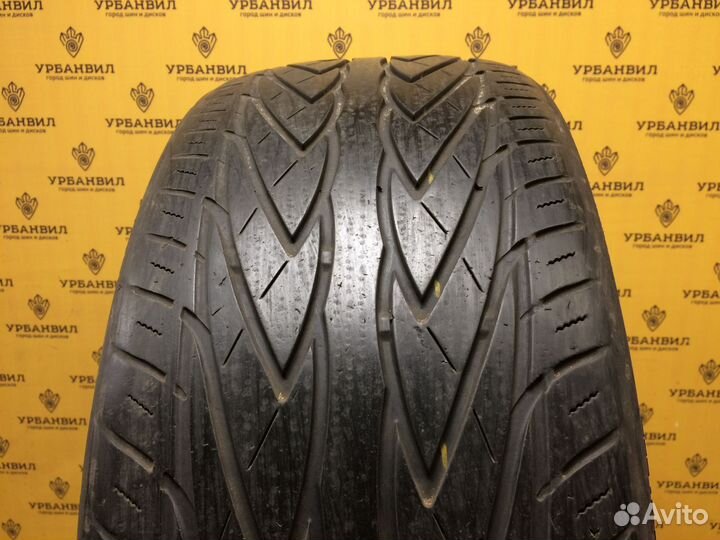 Toyo Proxes 4 255/35 R22 99W