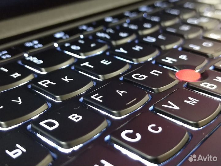 Lenovo thinkpad 14''IPS i5 10210u 16Gb SSD 512Gb