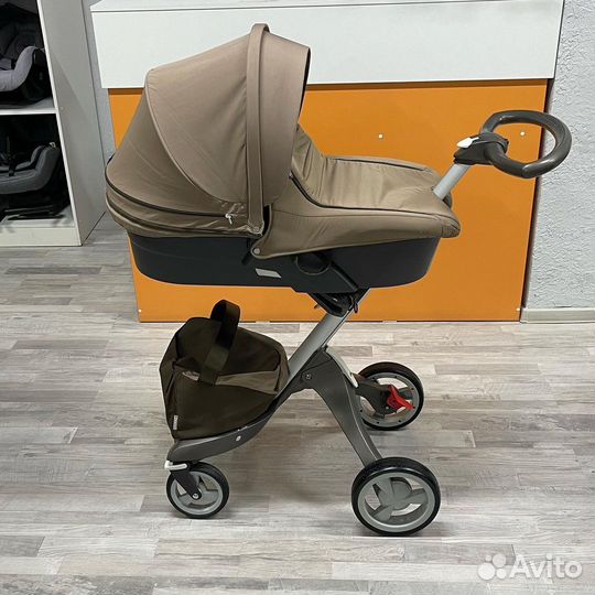 Коляска Stokke xplory прокат
