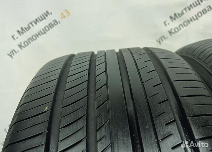 Yokohama Advan dB V552 245/45 R17 94Y