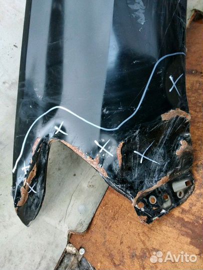 Крыло Toyota Land Cruiser 200