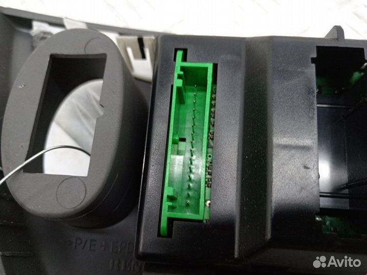 Переключатель для Renault Scenic 1