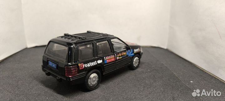 Модель Jeep Grand Cherokee 1:34 Sunnyside