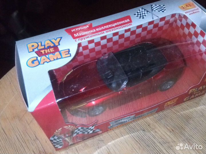 Машина игрушка коллекционная