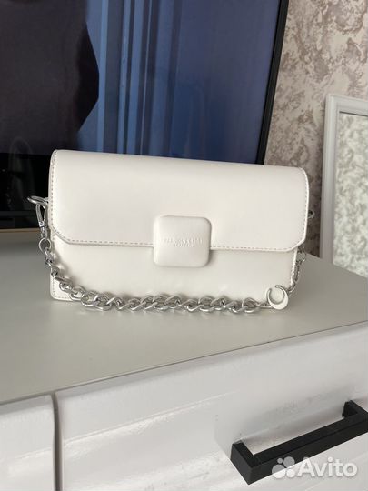 Клатч белый