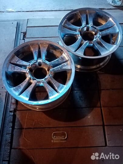 Диски литые r 20 5x150 на Lexus 570