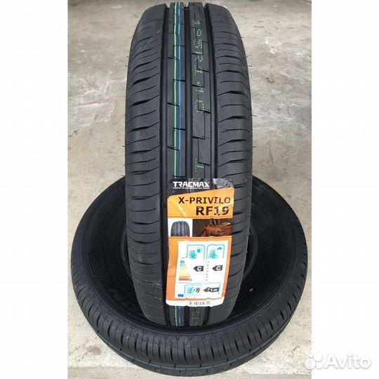 Tracmax X-Privilo RF-19 215/65 R15 T