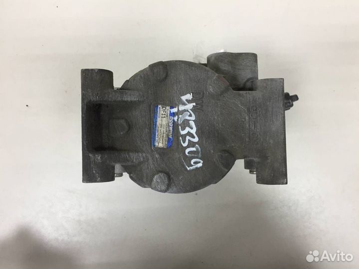 Компрессор системы кондиционирования Kia Rio