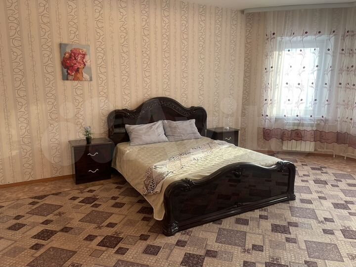 1-к. квартира, 64 м², 2/12 эт.