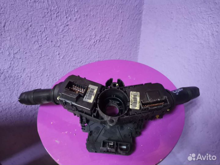 Шлейф лента SRS с переключателями Kia Soul 08-15