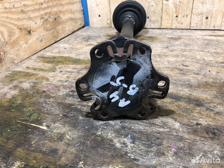 Приводной вал левый Audi A4 B6, A4 B7 1,8 вариатор